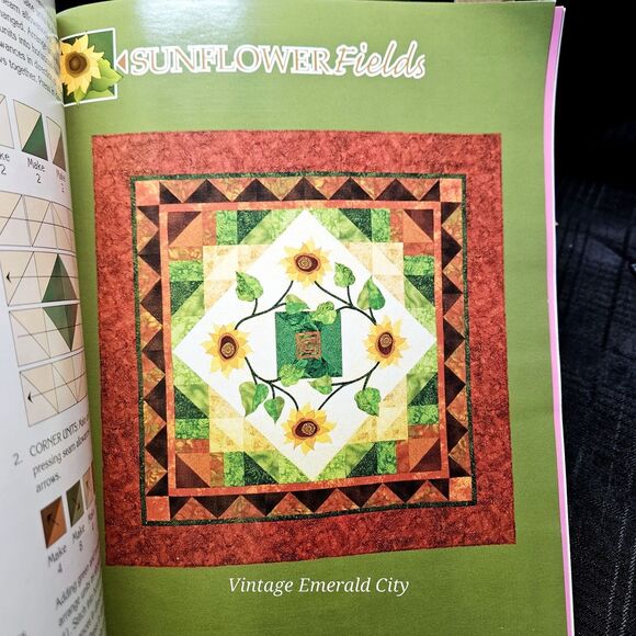 Vtg Super Simple Triangles Book Nancy Smith & Lynda Milligan Quilt Pattern 2006 - Picture 5 of 10